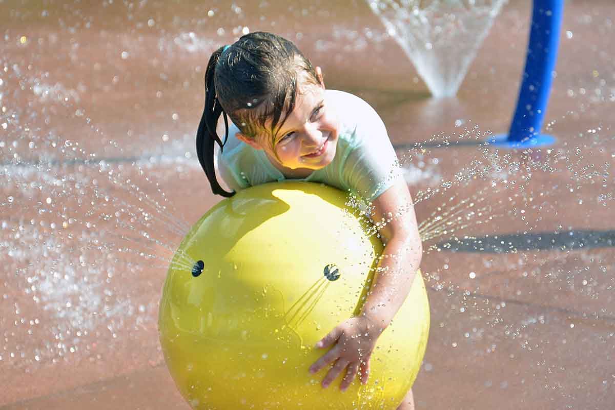 SPINNY SQUIRT